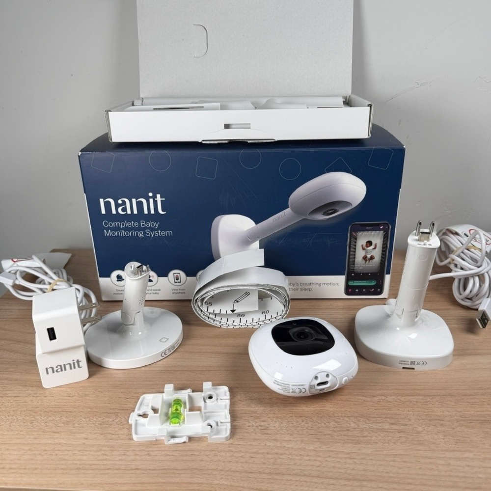nanit Plus P211MUS Baby Monitoring System Bundle NO BREATHING BAND SWADDLE